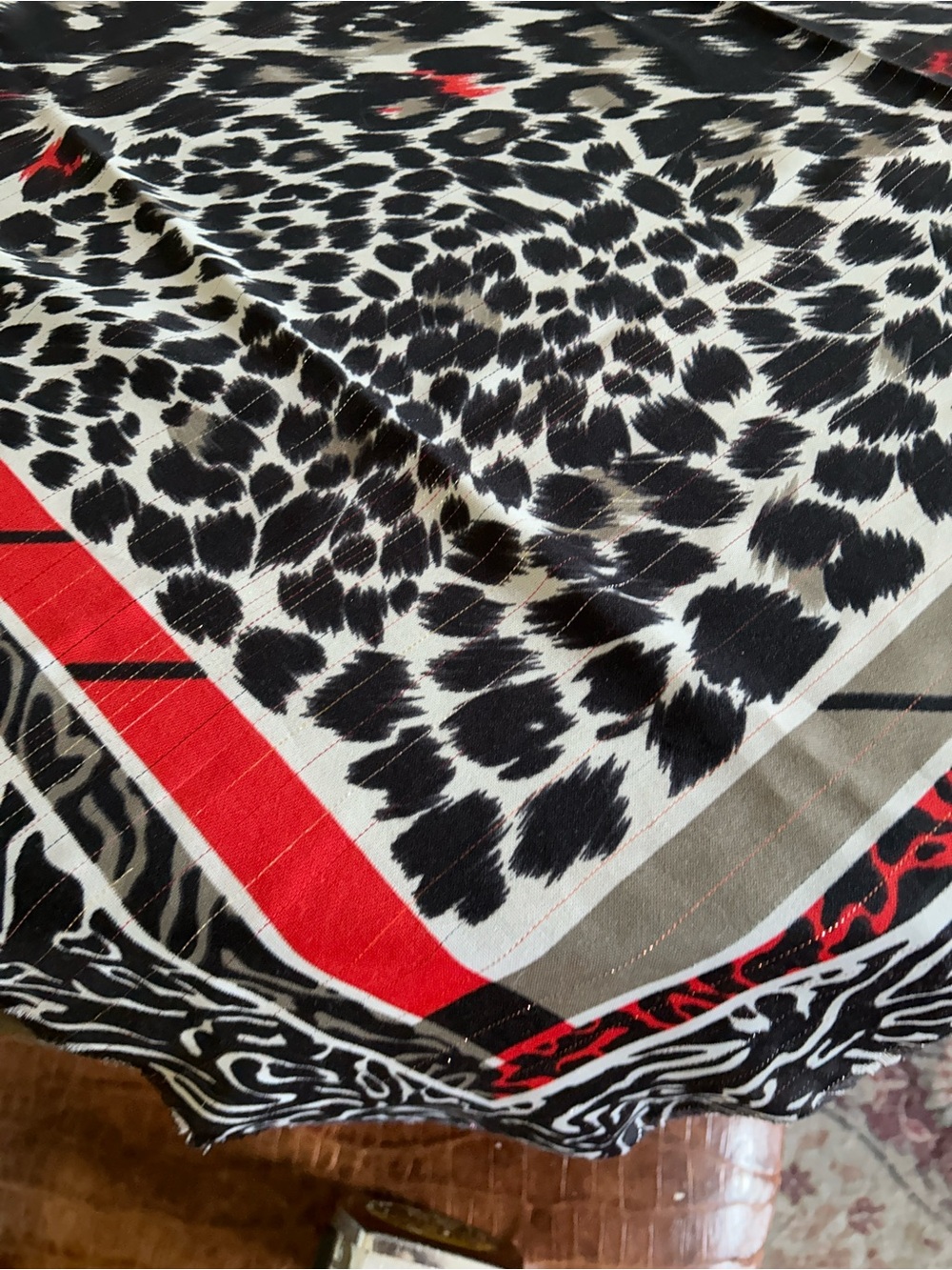 Chic Animal-Print Scarf with Red Accent 36“ x 36“ by limited express - Picture 5 of 7